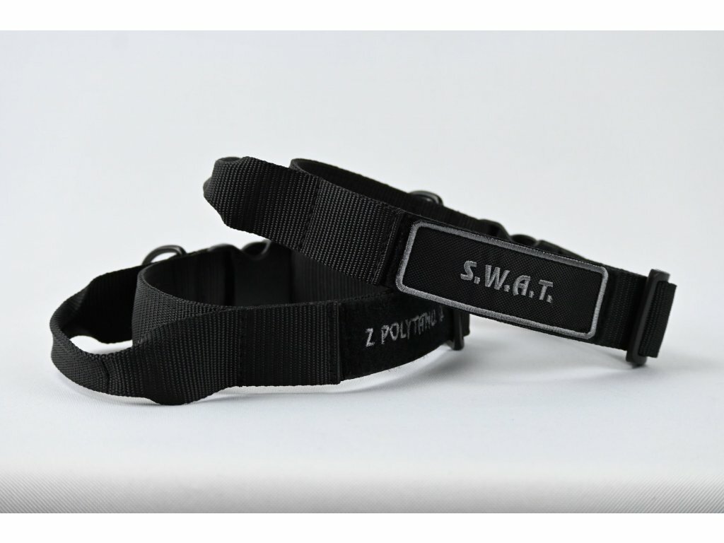 Obojok PATROL BLACK, 45-60cm, taktický na obranu, suchý zips pre nalepenie nášivky, čierny