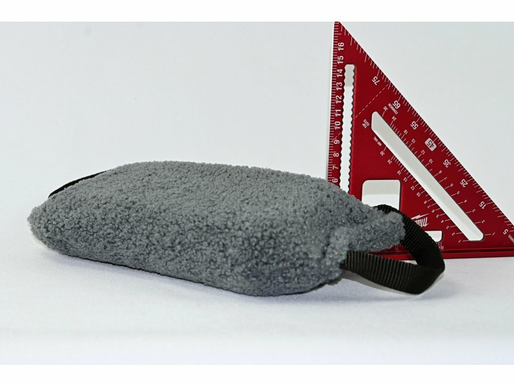 Pešek poduška LAMBINO PUPPY, klin, 3 rúčky, pre steňatá a mladé psy, 13cm/25cm, umelá kožušina