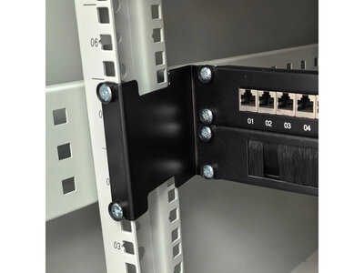 Adaptér pre zmenu inštalačnej hĺbky 101.5mm, 2U, čierny