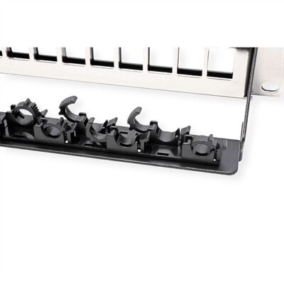 19" Patch panel 24port Keystone, tienený s uzemnením, celokovový, klipsové úchytky, 1U, čierny