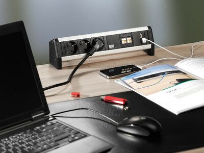 DESK Inštalačná sada - na stôl do 5cm SLIM