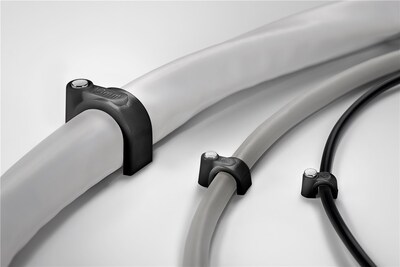 Káblová úchytka 07mm, čierna, 100ks/bal