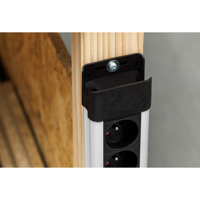 Predlžovačka CONNECTUS, 6xUTE 230V + USB nabíjačka (A+C), s vypínačom, 2m, 1.5mm², hliník, čierna
