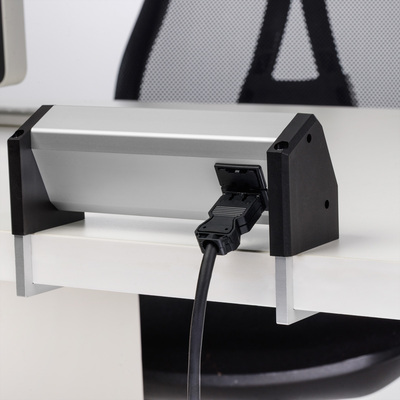 DESK 3xSCHUKO 230V, GST18 IN/OUT, hliník/čierny