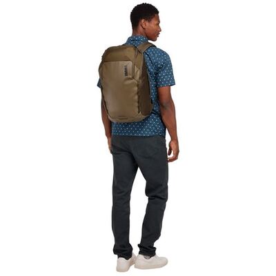 Thule Chasm batoh 26 l TCHB215 - Deep Khaki