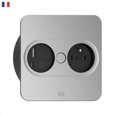 TWIST2 SQUARE 1xUTE 230V, nabíjačka (USB A + USB C), 2m kábel 1.5mm², vidlica CEE7/7, striebornosivá