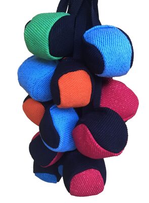 Lopta RINGOVÁ s priemerom 7.5cm, s popruhom, stredne mäkká, ringová látka, 2-farebná (rôzne farby)