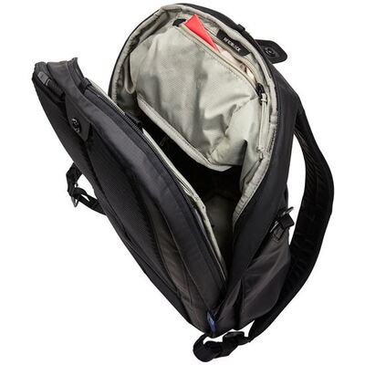 Thule Tact batoh 16 l TACTBP114 - čierny