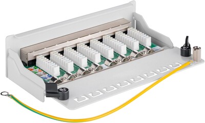 Patch panel 8port cat.5e, tienený s uzemnením, celokovový, montáž na stenu, 1U, sivý §§