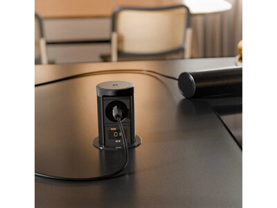 ELEVATOR 1xUTE 230V, Nabíjačka (1xUSB C + Wireless) 15W, 2m kábel 1.5mm², vidlica CEE7/7, čierna