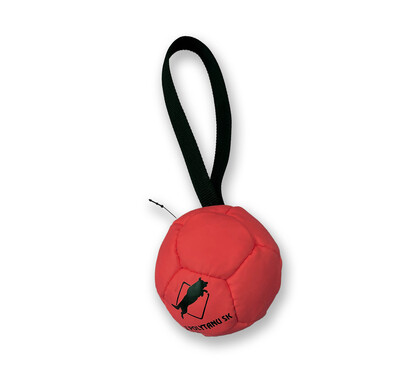 Lopta FUN "futbalová" s priemerom 8cm, s uškom, ekokoža, červená