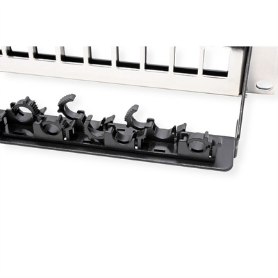 19" Patch panel 24port Keystone, tienený s uzemnením, celokovový, klipsové úchytky, 1U, čierny