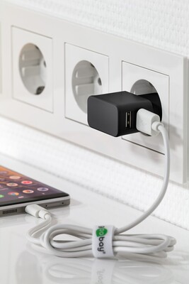 Nabíjačka USB 230V 2port, 2xUSB A, 2.4A, 12W, čierna