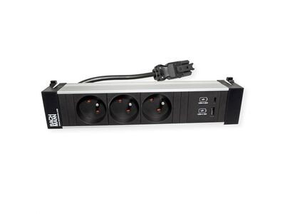 Power Frame 3xUTE 230V, nabíjačka (USB A + USB C), 0.2m kábel 1.5mm², GST18, hliník/čierny