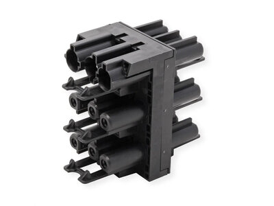 Adaptér GST18 1IN 5 OUT, čierny