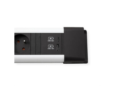 Predlžovačka CONNECTUS, 6xUTE 230V + USB nabíjačka (A+C), s vypínačom, 2m, 1.5mm2, hliník, čierna